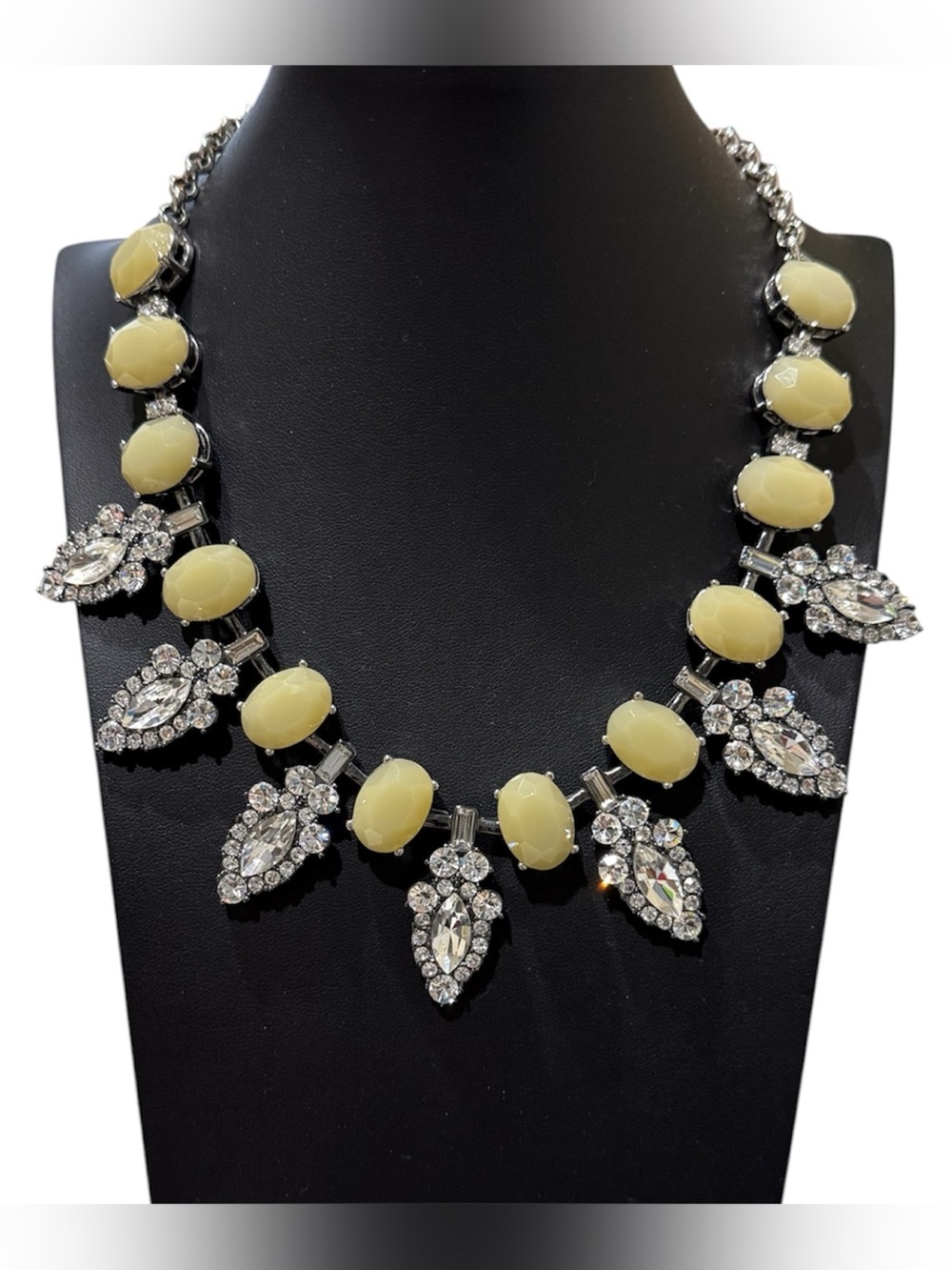 Vintage Lia Sophia Astoria Statement Necklace